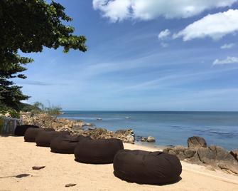 Bhundhari Resort & Villas Samui - Ko Samui - Beach