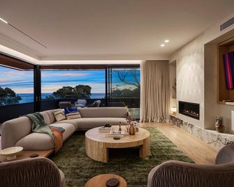 Blanc de Noir Luxe Grandeur Heated Pool and Spa - Mount Martha - Ložnice