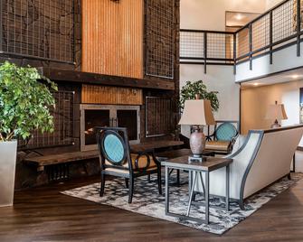 Copper King Convention Center, an Ascend Collection Hotel - Butte - Lobby