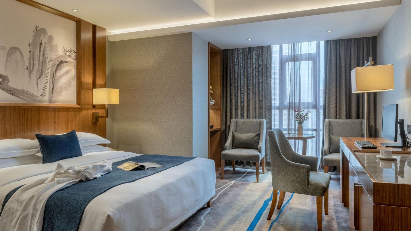 Yannian Huijing Hotel