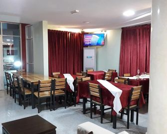 Safyad Hotel - Yaundé - Restaurante