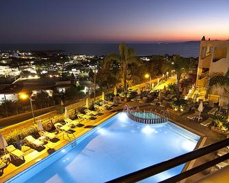 Pefkos View Suites & Maisonette - Lindos - Pool