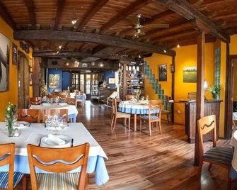 Micro-Hostal La Puerta Del Perdon - Villafranca del Bierzo - Restaurant
