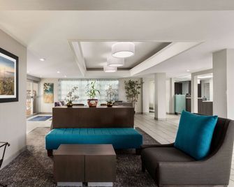 Baymont by Wyndham Springfield I-44 - Springfield - Lobby