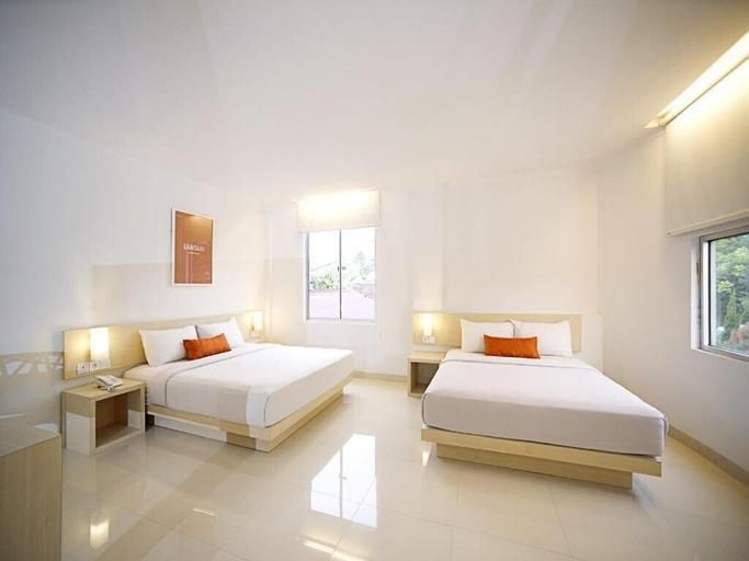 زوري إكسبرس هوتل بيكانبارو