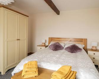 2 Whiterow - Annan - Bedroom