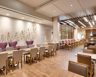 Hampton Inn & Suites Anaheim - Anaheim - Restaurant