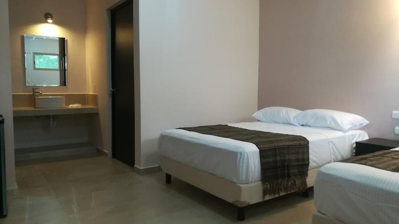 Hotel Virreyes