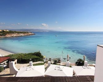 Hotel Punta Negra - Alghero Sardinia - Vista externa