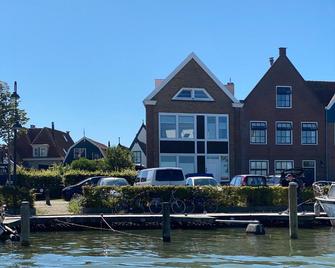 Who's Anton for you or two, Monnickendam near Amsterdam - Monnickendam - Edificio