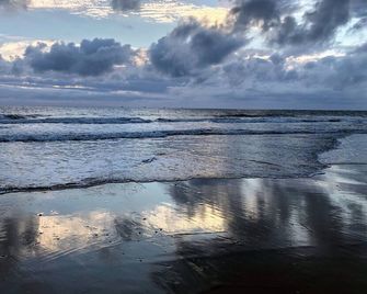 Nice One Bedroom Seaside Flat - Carpinteria - Strand