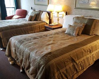 雪絨花套房酒店 - 新布朗菲斯 - 新布朗費爾斯 - 臥室