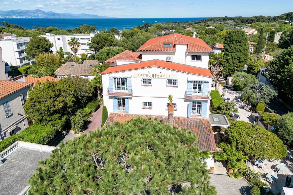 Hôtel Beau Site - Cap d'Antibes - אנטיב - בניין