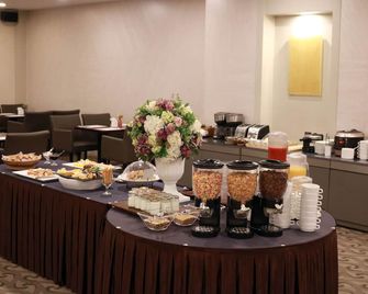 Aw Hotel - Daegu - Buffet