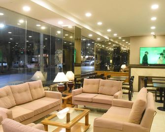 Ritz Hotel Mendoza - Mendoza - Oleskelutila