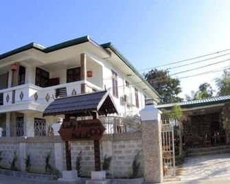 Lady Princess Motel 2 - Nyaungshwe - Building