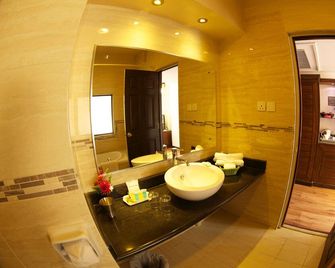Kathmandu Guest House By Kgh Group - Katmandu - Banyo