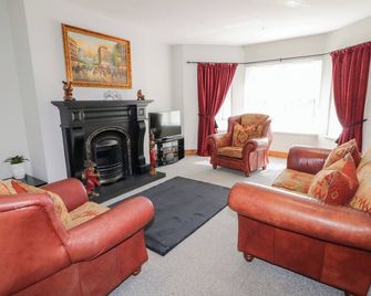 Seashells, Family Friendly, Country Holiday Cottage In Castlerock - Coleraine - Sala de estar