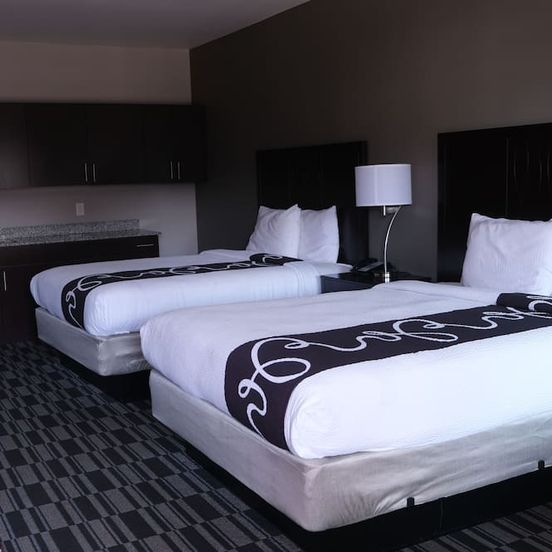 Bedroom view of Catoosa Inn & Suites