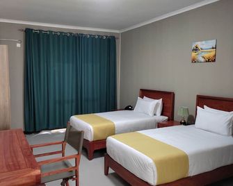Greenland Hotel - Kasane