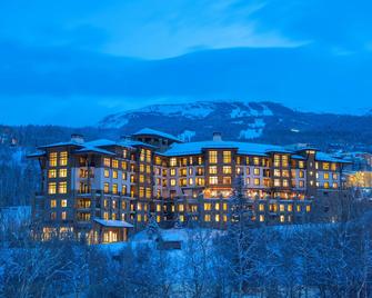 Viceroy Snowmass - Snowmass Village - Building