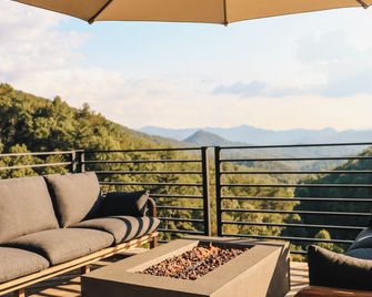 Long View Resort Bryson City, Nc - Bryson City - Balcony