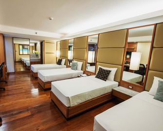 The Legend Villas - Mandaluyong - Schlafzimmer