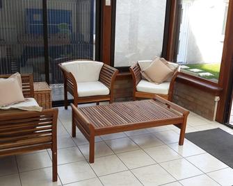 Le Gîte du Magnolia - Farbus - Patio