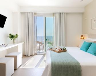Albatros Beach Hotel - Letojanni - Bedroom