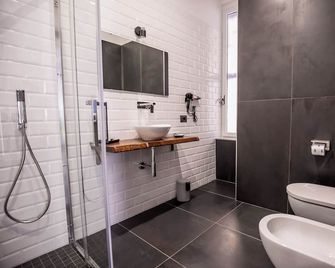 Medusa Cilea Guest House - Nápoles - Baño