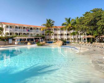 Lifestyle Tropical Beach Resort and Spa - San Felipe de Puerto Plata - Edificio