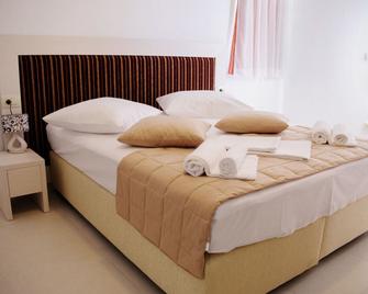 Villa Palloma - Baška Voda