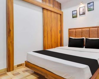 Hotel Jaisons - Rishikesh - Slaapkamer