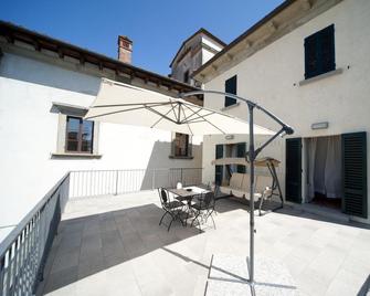 Hotel Logge Dei Mercanti - Monte San Savino - Balkon