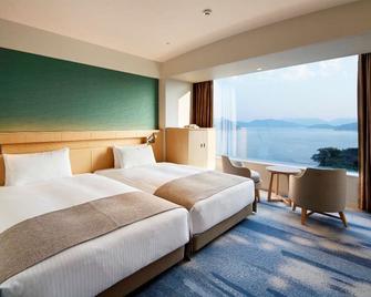 Grand Prince Hotel Hiroshima - הירושימה - חדר שינה