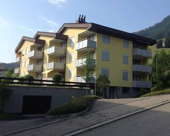 Holiday apartment Sörenberg for 1 - 3 persons - Holiday apartment - Flühli - Building