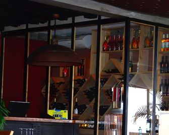Kiriri Garden Hotel - Μπουζουμπούρα - Bar