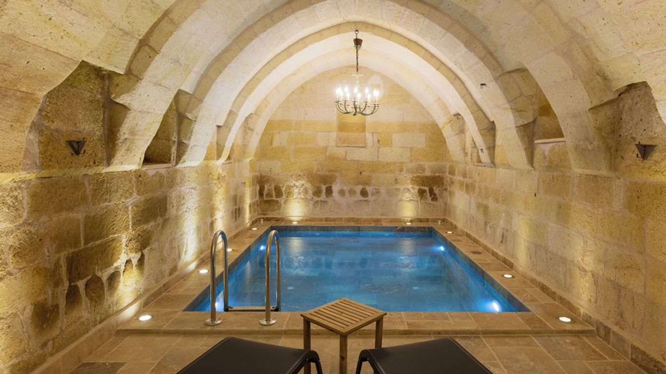 Tafoni Houses Cave Hotel