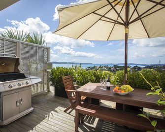 Tahi Lodge - Matakana Coast - Snells Beach - Balcone