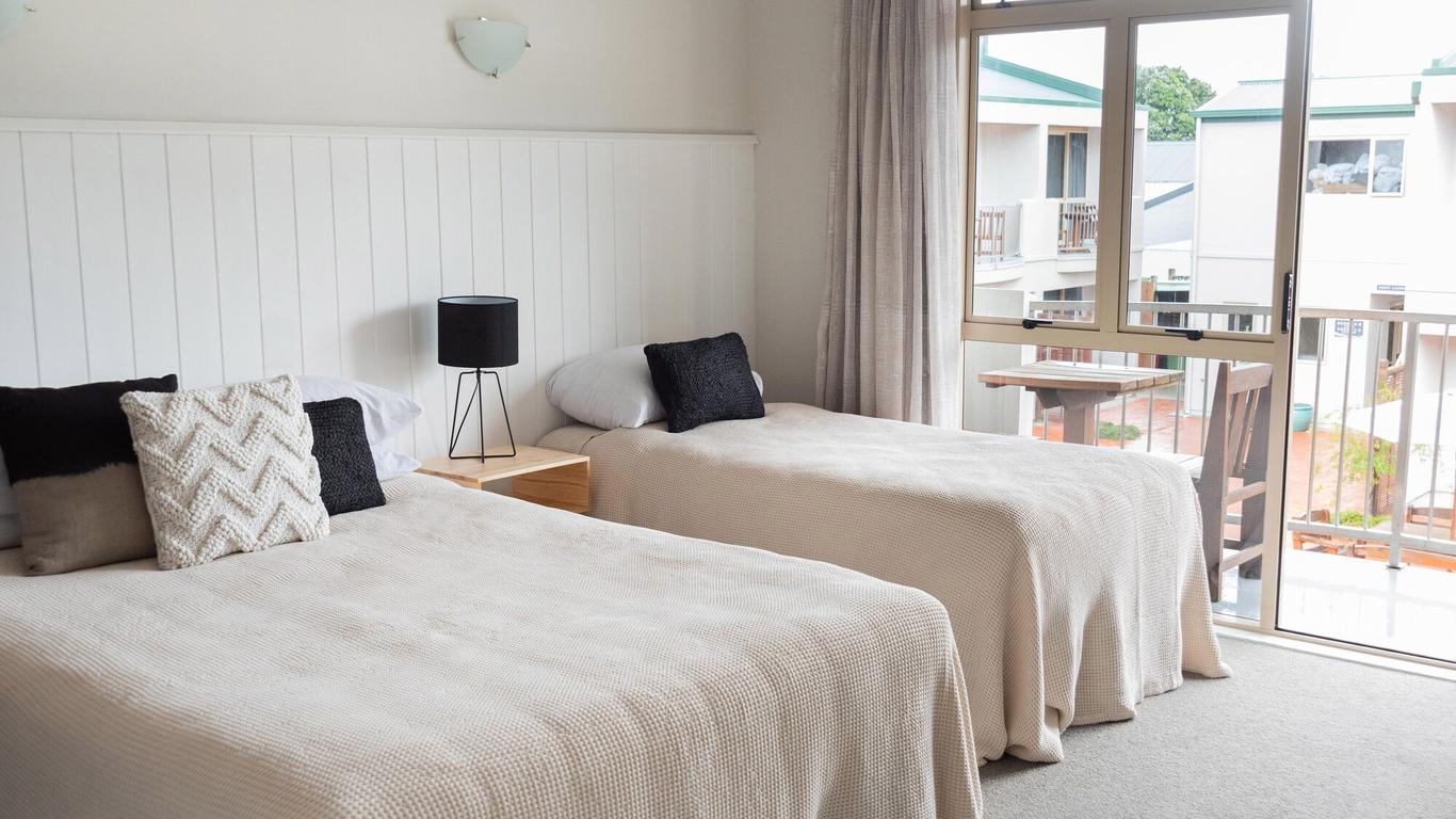 Raglan Sunset Motel and Conference Venue
