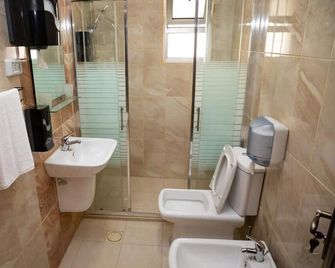 Dali House - Amman - Bathroom