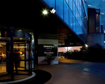 Starhotels President - Génova - Edificio
