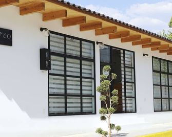 Lila & Co Hotel Boutique - Ixtapan de la Sal - Building