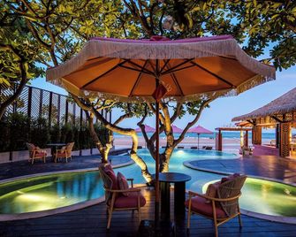 Davinia Resort Hua Hin - הוא הין - בריכה