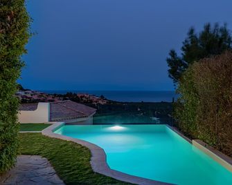 Villa Mirto Green House - Santa Margherita di Pula - Pool