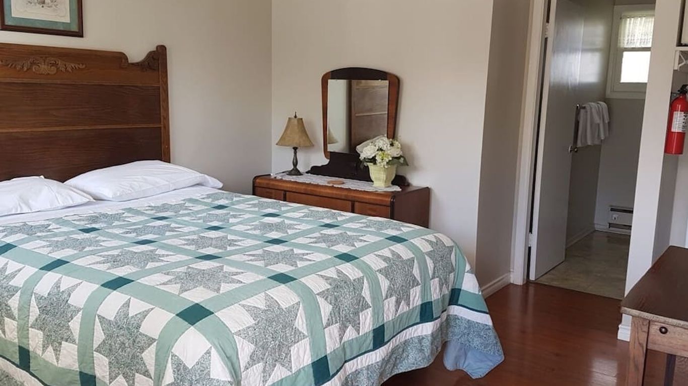 Victorian Motel & RV Park by Capital O