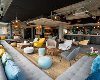 greet hotel Orthez Bearn - Orthez - Sala de estar
