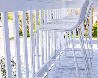 The Villa's Mooloolaba - Villa 4 - Mooloolaba - Varanda