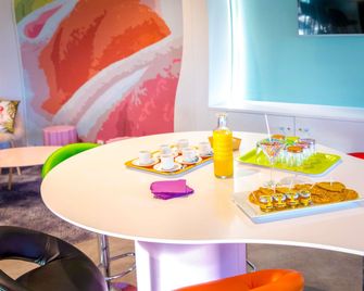 ibis Styles Fréjus Saint-Raphaël - Fréjus - Gebäude