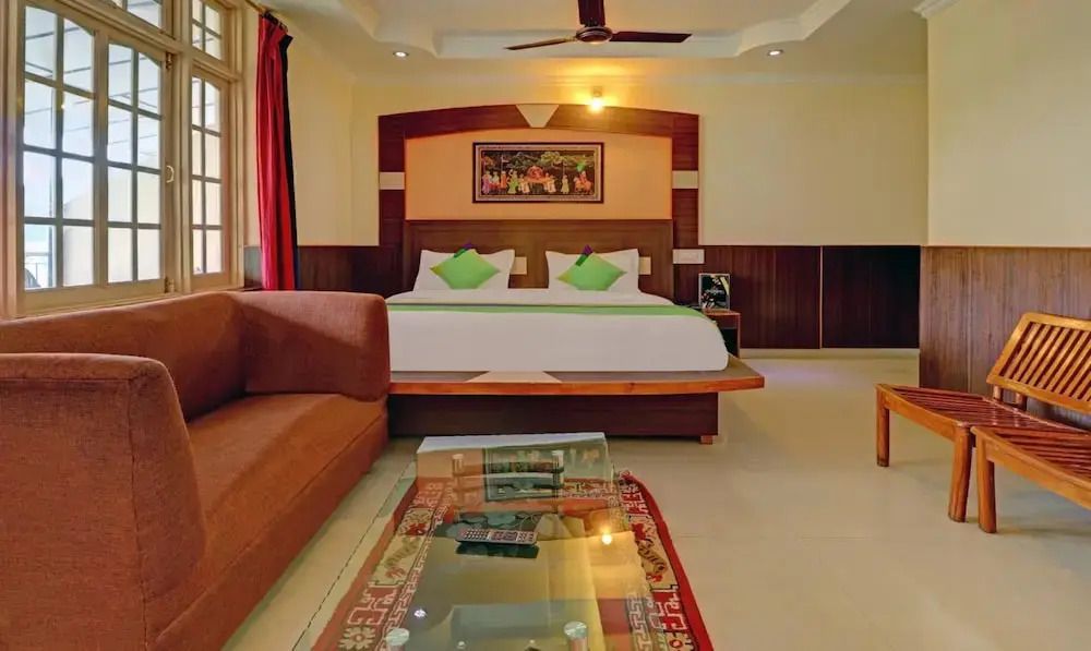 Sky Heaven Resort - דרמאסאלה - חדר שינה